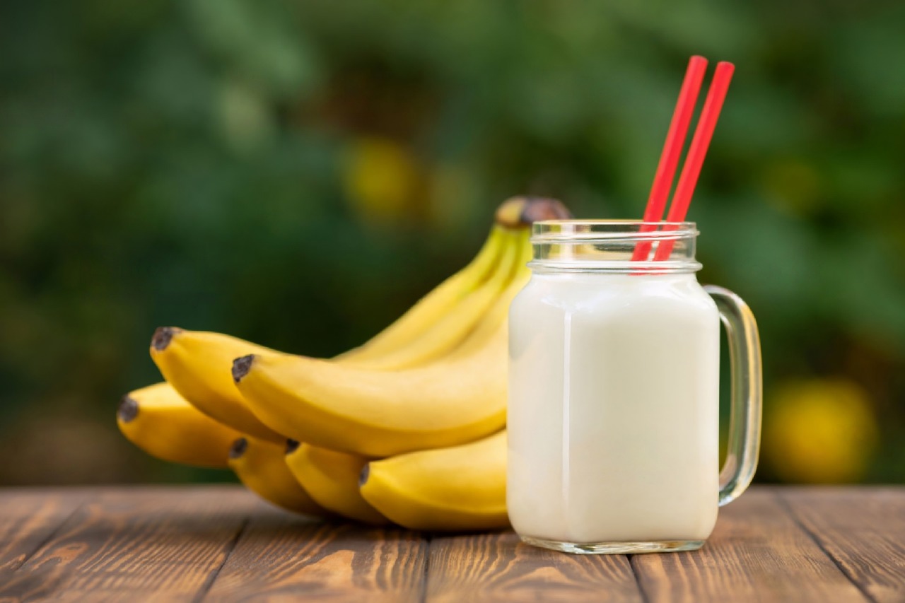 Banana shake-stay energetic with a healthy snack
